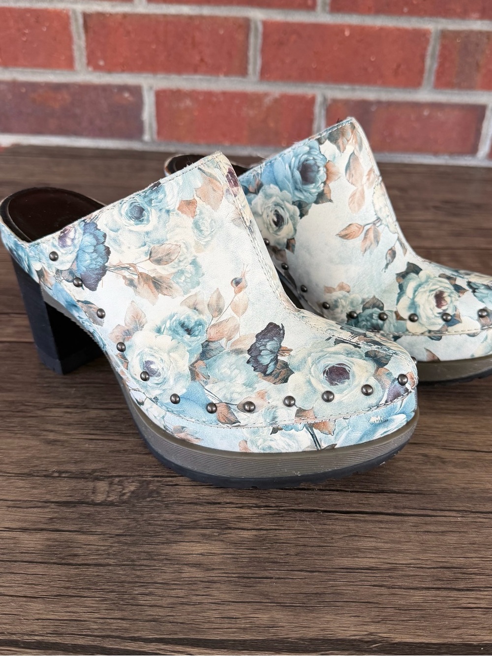 Dr. Martens Una Floral Studded Clogs